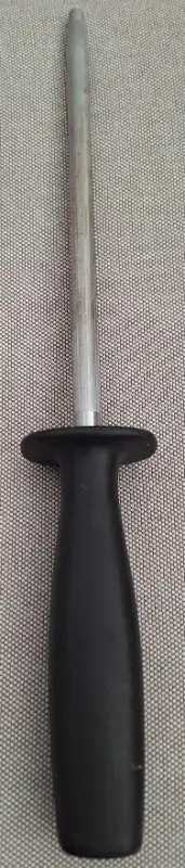 I am selling knife sharpener stick. Condition: Good Total Length: 33.5cm (13.18")