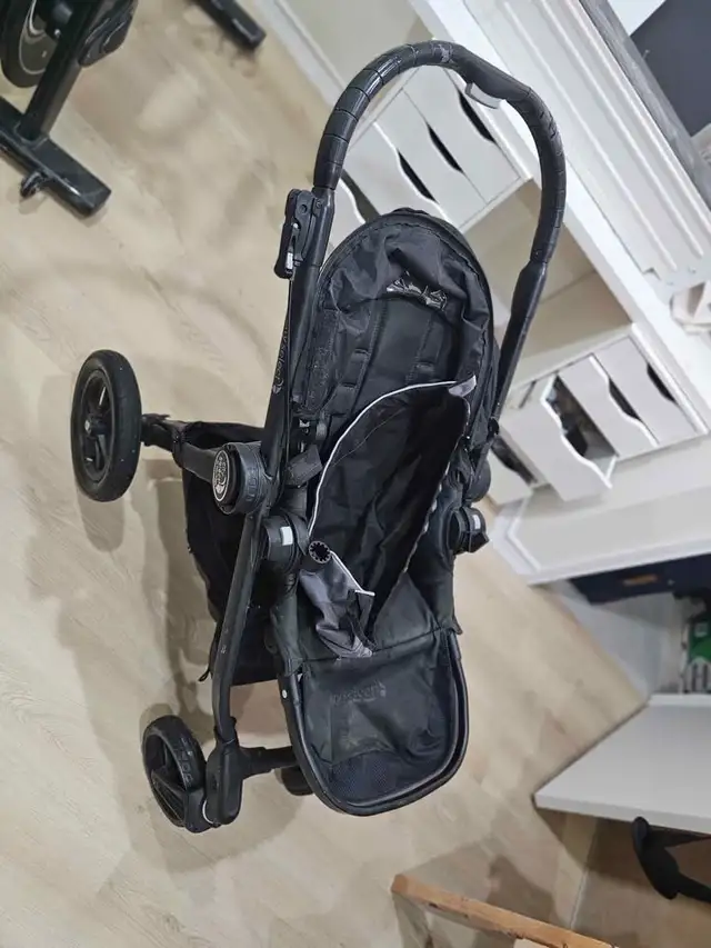 City Select Baby Jogger Stroller in Strollers, Carriers & Car Seats in Barrie - Image 3