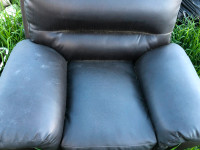 I deliver! Black Leather Chair