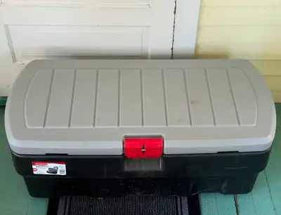 Rubbermaid Action Packer in excellent condition, sat in basement since bought.
