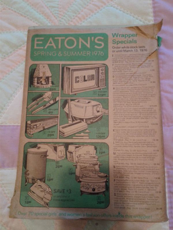 Catalogue Eaton's Printemps-été 1976 dans Art et objets de collection  à Ville de Montréal - Image 3