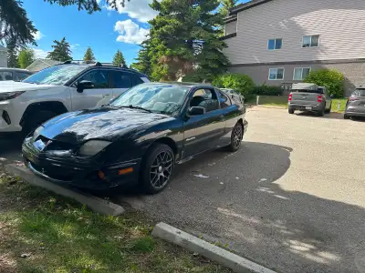 2026 new rear struts 2026 new wipers 2025 clutch and brake fluid changed 2025 new water pump 2025 ne...