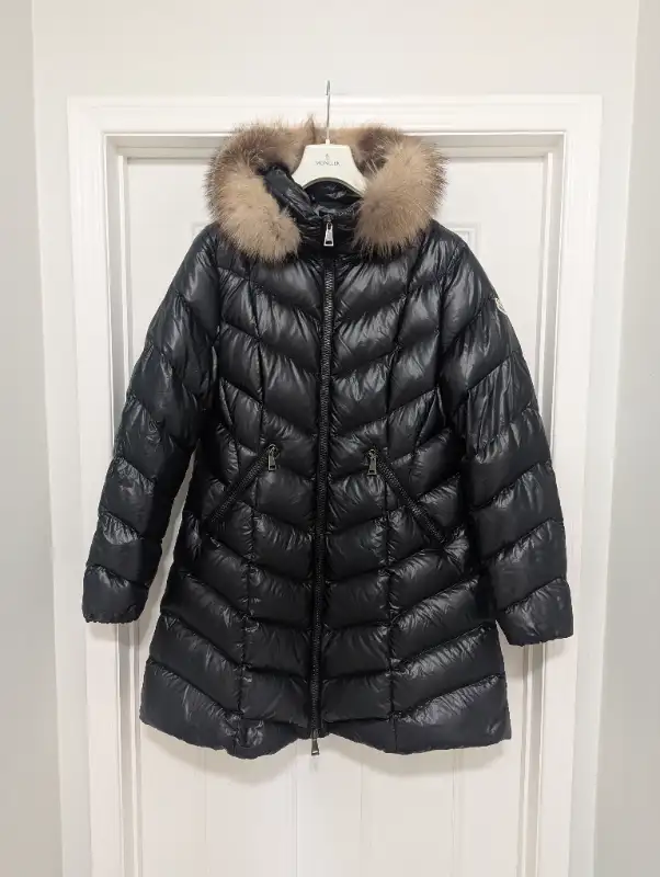 Moncler Fulmarus Puffer Fur Down Long Jacket Black Size 6 / XXL in Women's - Tops & Outerwear in Mississauga / Peel Region - Image 2