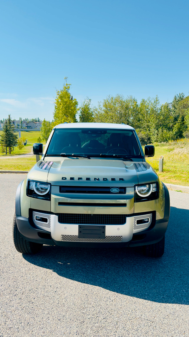 Land Rover Defender in Cars & Trucks in Calgary - Image 2
