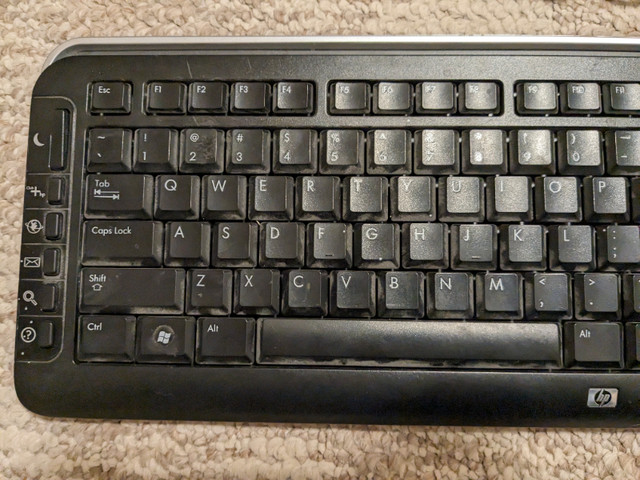 Keyboard HP PS/2 Black - Works Great in Mice, Keyboards & Webcams in Lethbridge - Image 2