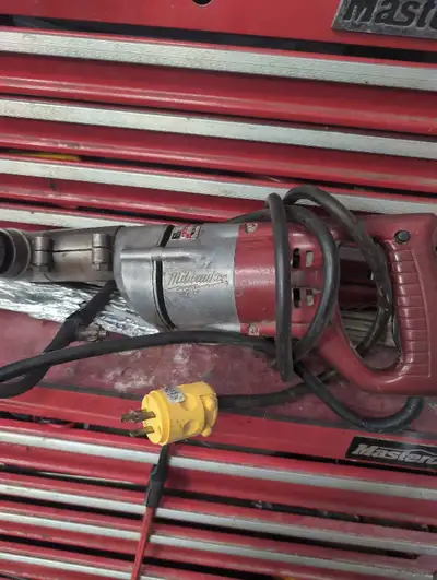 Corded 1/2" Milwaukee right angle drill