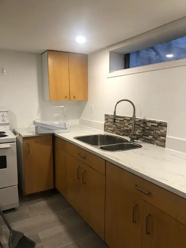 $650/month all included room rent From August 12, 2025 in Room Rentals & Roommates in City of Montréal - Image 5