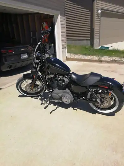 One owner, had the bike since new, comes with battery charger, bike cover, bike Jack ,Vince and Hine...