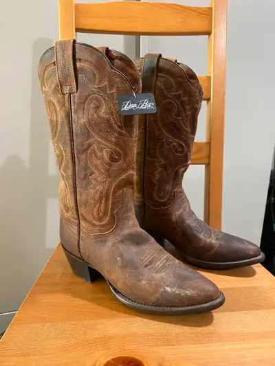Cowboy boots (New) size 7.5, View more