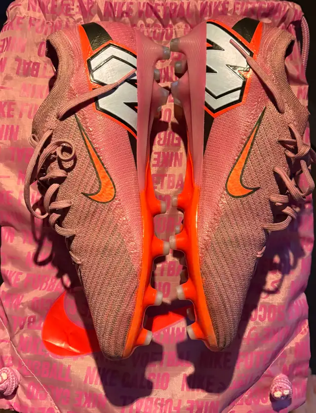 Nike men’s Mercurial Vapor 16 Elite Firm Ground Soccer cleats in Soccer in Gatineau - Image 4
