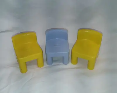 Vintage Little Tikes Dollhouse Family Kitchen Furniture 3 Chairs, Yellow & Blue CUTE CAKE TOPPERS Vi...