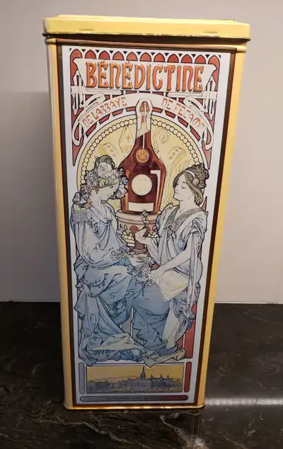Boite cadeau métallique vintage à penture pour collectionneurs, décoration, cadeau ou autre usage. B...