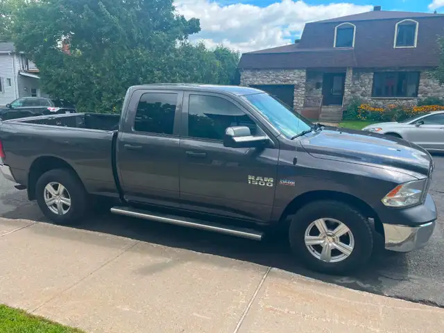 Dodge Ram 2015548407755849093121