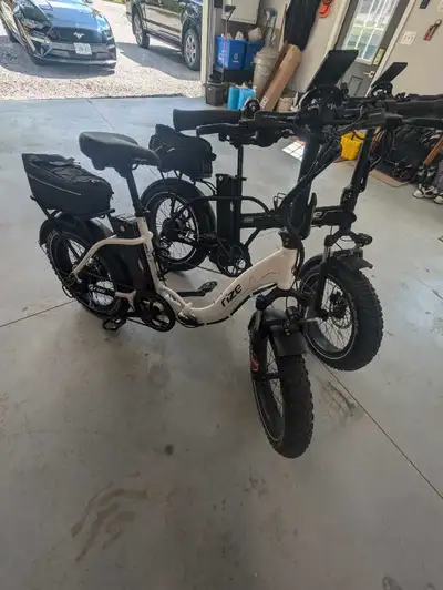2 Rize e bikes, Mini 48 volt 20 ah, Bolt X 48 volt 17ah With just over 300 km on them ,in as new con...