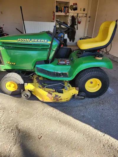 John Deere LX279 48" Riding Lawn Mower, View more