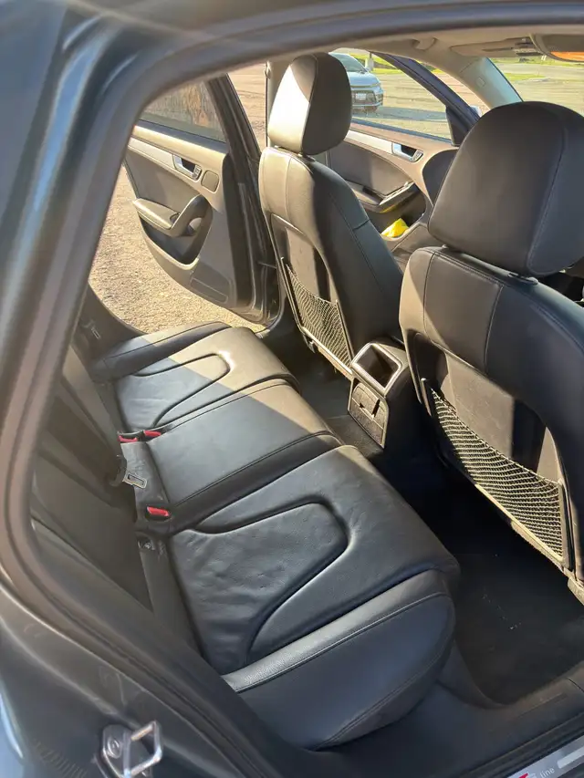 2015 Audi A4547056898886881289