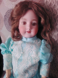 《 Antique 390 A.M. German Bisque Doll 》