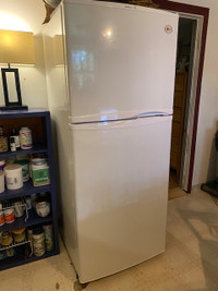 PERFECTLY WORKING REFRIGERATOR