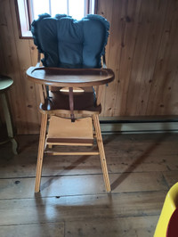 Vintage chaise haute en bois
