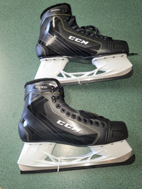 Brand new CCM RW 300 senior recreational skates - Size 11