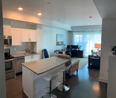 1-Bedroom Condo for Rent in Barrhaven — $1950/Month Available October 1, 2026 Located in the heart o...