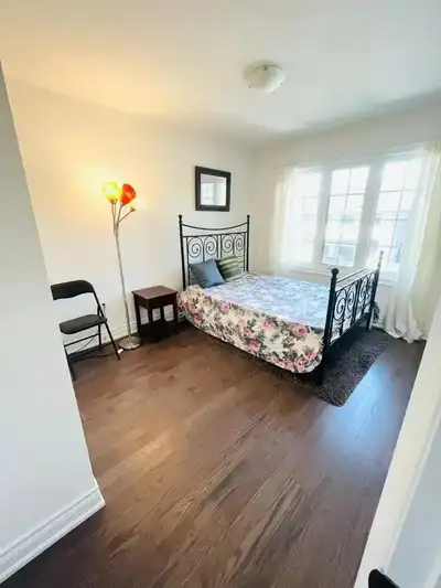 Private Furnished Room for Rent – Upper Level – Bermondsey Way (Bovaird Dr W & Mississauga Rd, Bramp...