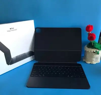 Apple MWR53LL/A Magic Keyboard for iPad Pro 13-inch (M4), View more