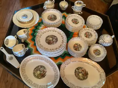  set de vaisselle antique,, View more
