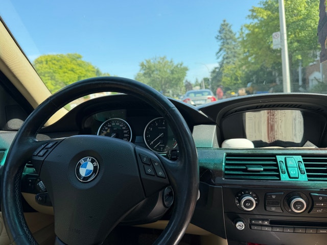 BMW séries 5 528i AWD xdrive — photo 4