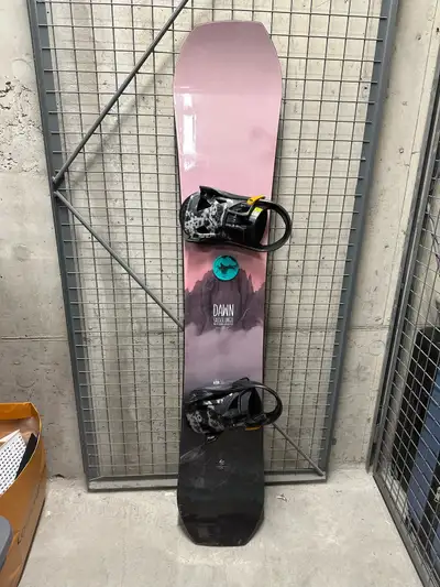 NOBADAY Snowboard + Burton Step On Bindings & Boots – FULL SET, View more