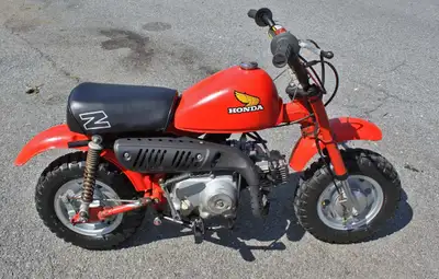 What year condition and your asking price, looking for a project. Thanks.