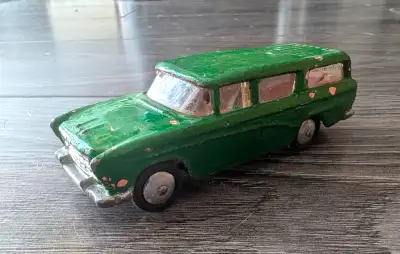 NASH RAMBLER DINKY TOYS repeint par amateur, $ 10MECCANO LTDMA, View more
