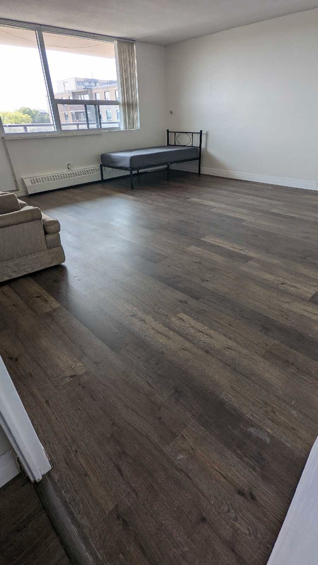 Bright Spacious Rooms. Vegetarian. Gujarati. Scarborough  in Long Term Rentals in City of Toronto - Image 3
