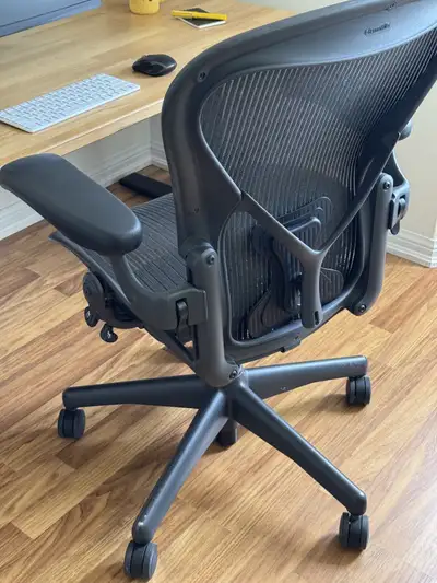 Herman Miller Aeron Office Chair (Size B), View more