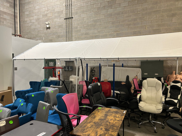Carport car party tent Car shed 10 by 20 canopy metal kit gazebo in Outdoor Tools & Storage in Calgary - Image 2