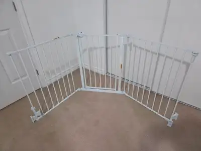 Child/Pet Gate, View more