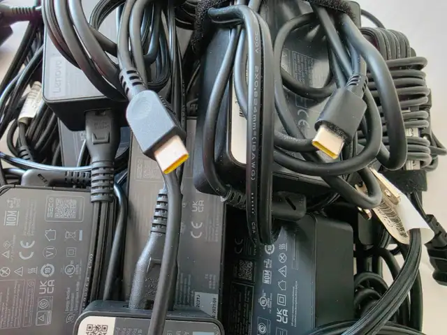***OEM AC ADAPTER ***LENOVO THINKPAD CHARGERS ****C - CHARGERS in Cables & Connectors in Markham / York Region - Image 6