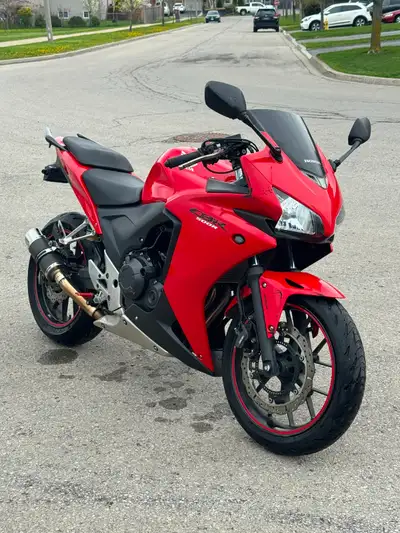 Bike works great. New front brakes, rotor and pads. Well maintained, Minor cosmetic damage to right...