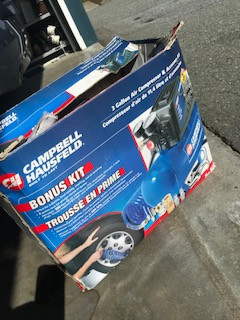 Air Compressure Campbell Hausfeld 3 Gallon in Power Tools in Abbotsford