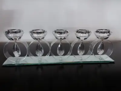 DÉCORATION DE TABLE EN CRISTAL, View more