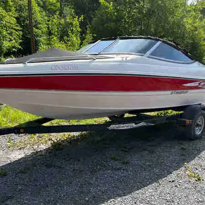 This boat provided many fun summer memories. We are selling it as the kids have grown. -Seats 7 peop...