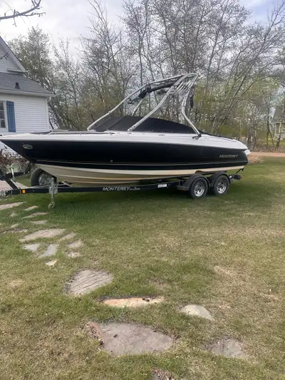 Great boat, lots of power Bravo 3 , wake tower. Always changed engine and leg oil every season. Stor...