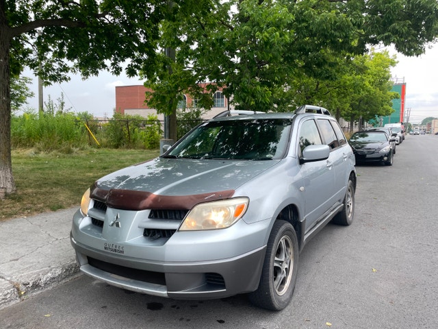 Mitsubishi Outlander AWD 2006