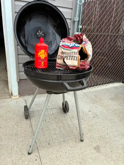 Charcoal barbecue for sale with accessories, View more