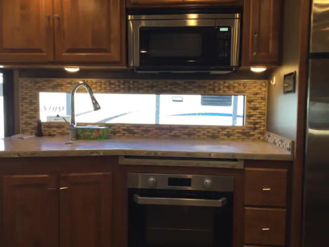 Class a motorhome in RVs & Motorhomes in Delta/Surrey/Langley - Image 15
