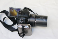 Canon camera powershot SX20 IS 12.1 Mega Pixel 20x optical zoom