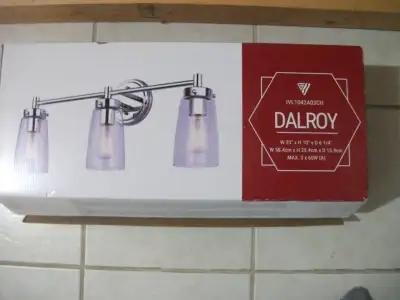 3-Light wall sconceChrome finishClear glass ..brand new never, View more