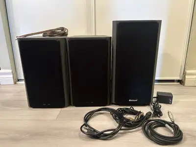 Axiom Audio M3 Computer Speakers with subwoofer. For pc only, connect via usb.