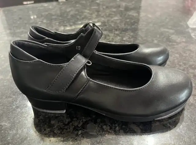 Brand New Tap Shoes size 2 youth