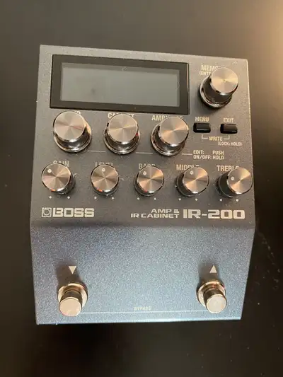 BOSS IR-200 Amp And Cabinet Simulator BROKEN HEADPHONE JACK, View more